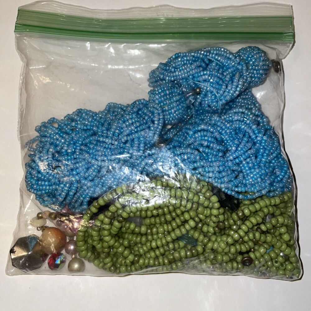 Vintage Lot Single Loose Beads And Broken Beaded Necklaces For Repair Repurpose